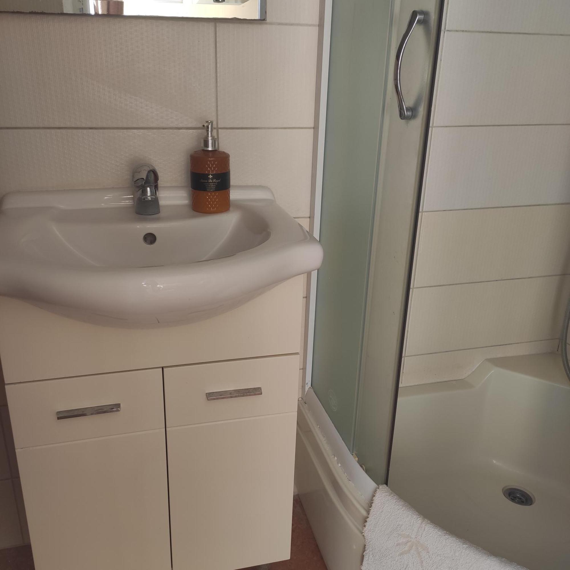 Apartment Oliva Ulcinj Extérieur photo